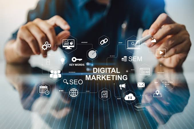 How Digital Marketing Can Transform the Career of Young Professionals and Entrepreneurs in 2026